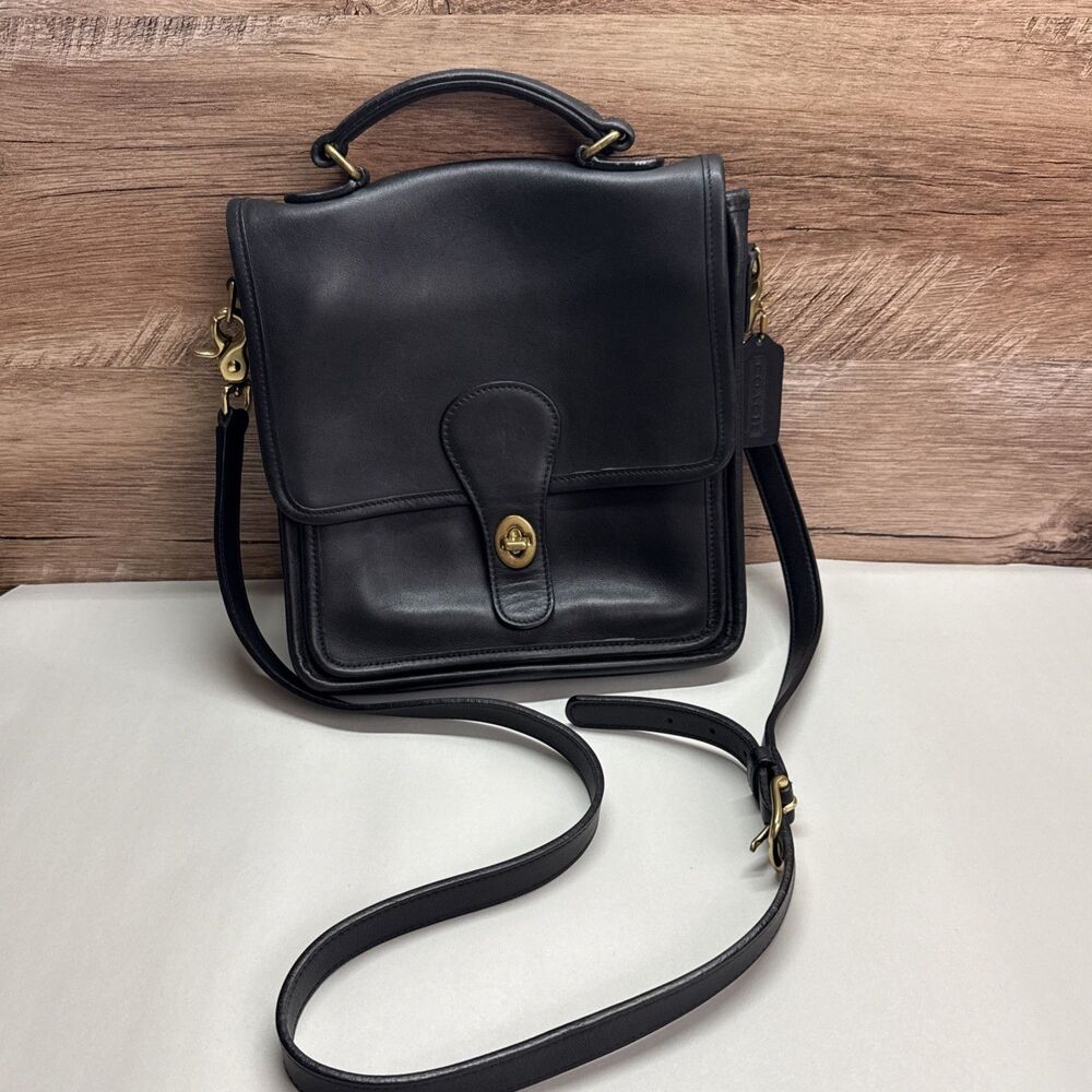 Coach Vintage Station Black Crossbody Purse Strap Brandtag Top Handle